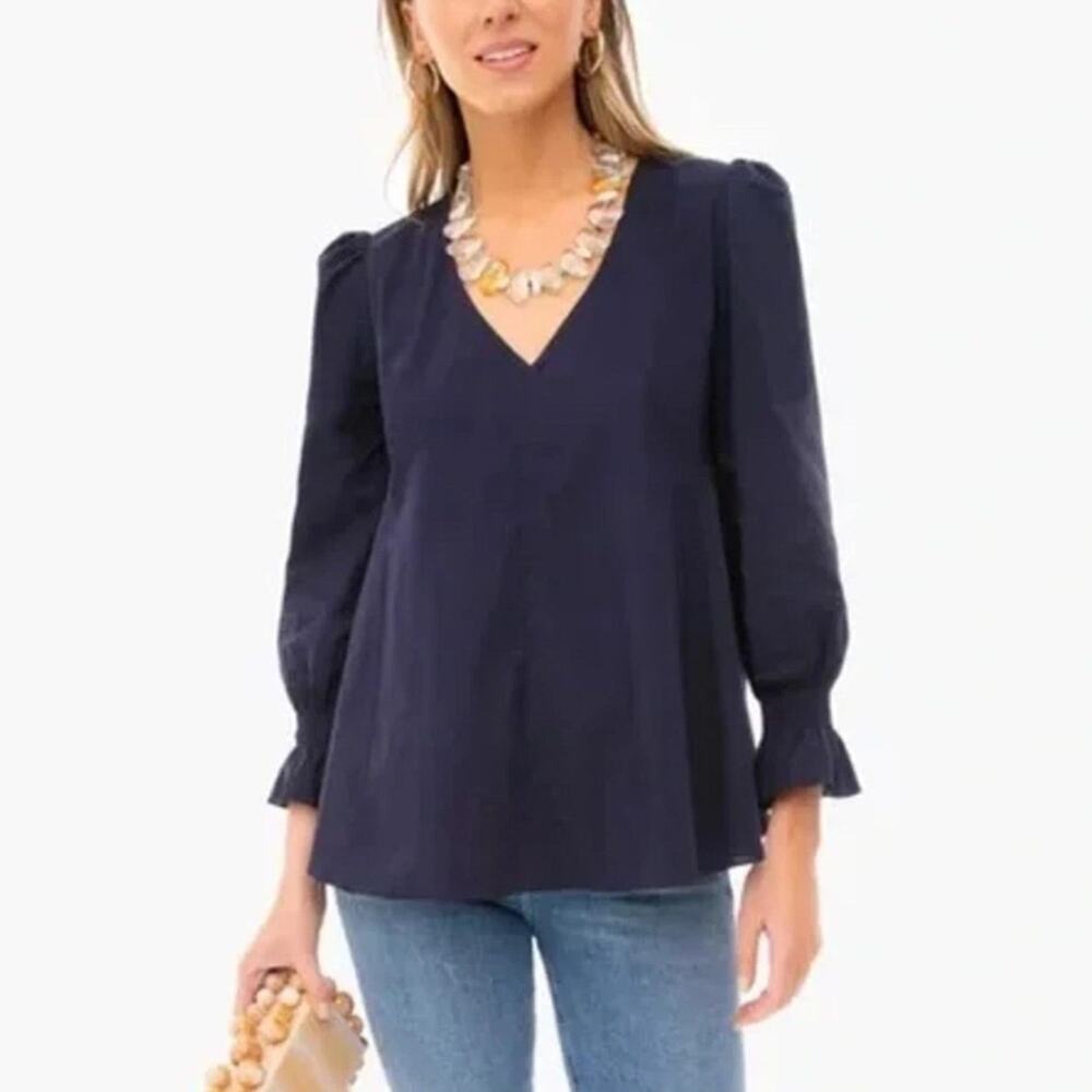 Tuckernuck Pomander Place Easton Navy Poplin V-Neck Blouse Size S